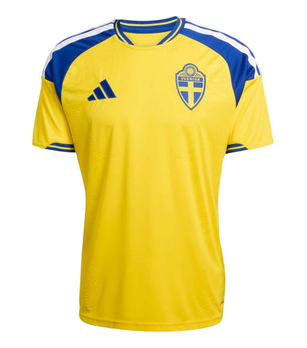 Sweden 26 Home Football Shirt Yellow