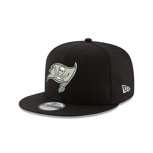 Tampa Bay Buccaneers Black and White 9FIFTY Snapback
